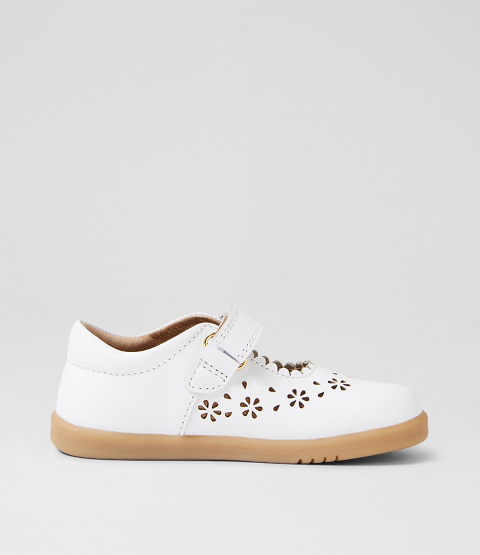 Bobux Iw Tilly White Leather Flat Shoes