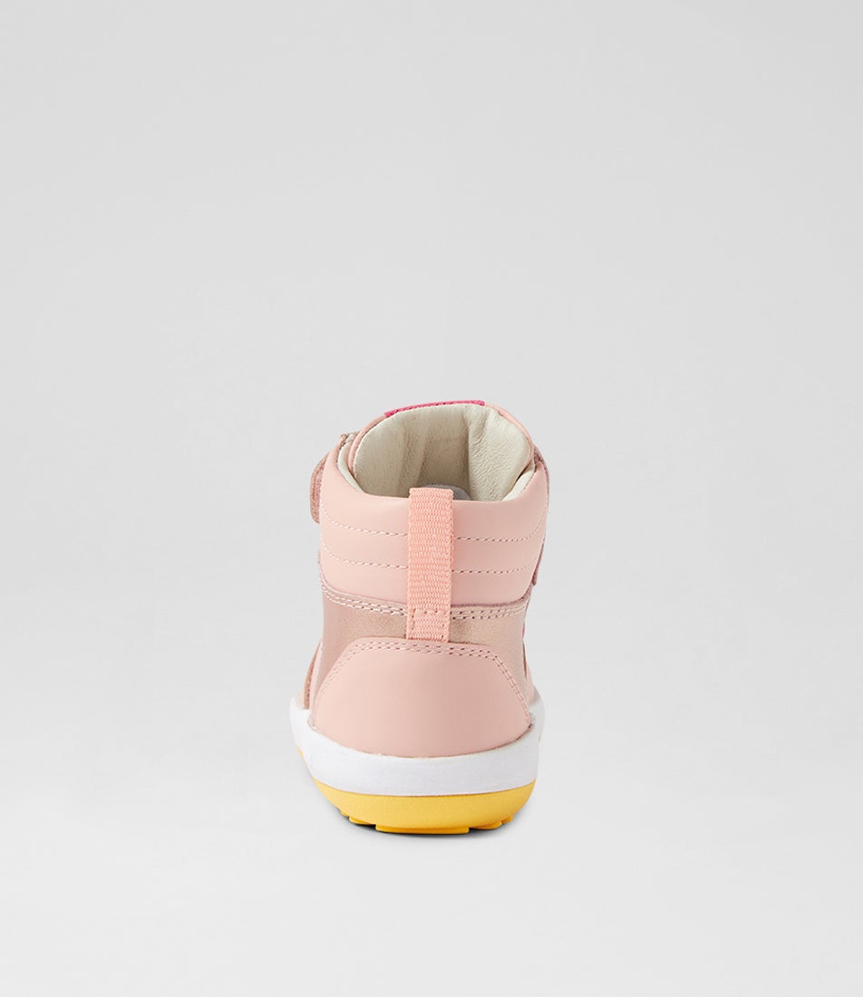 Bobux Iw Topspin Seashell Leather Ankle Boots