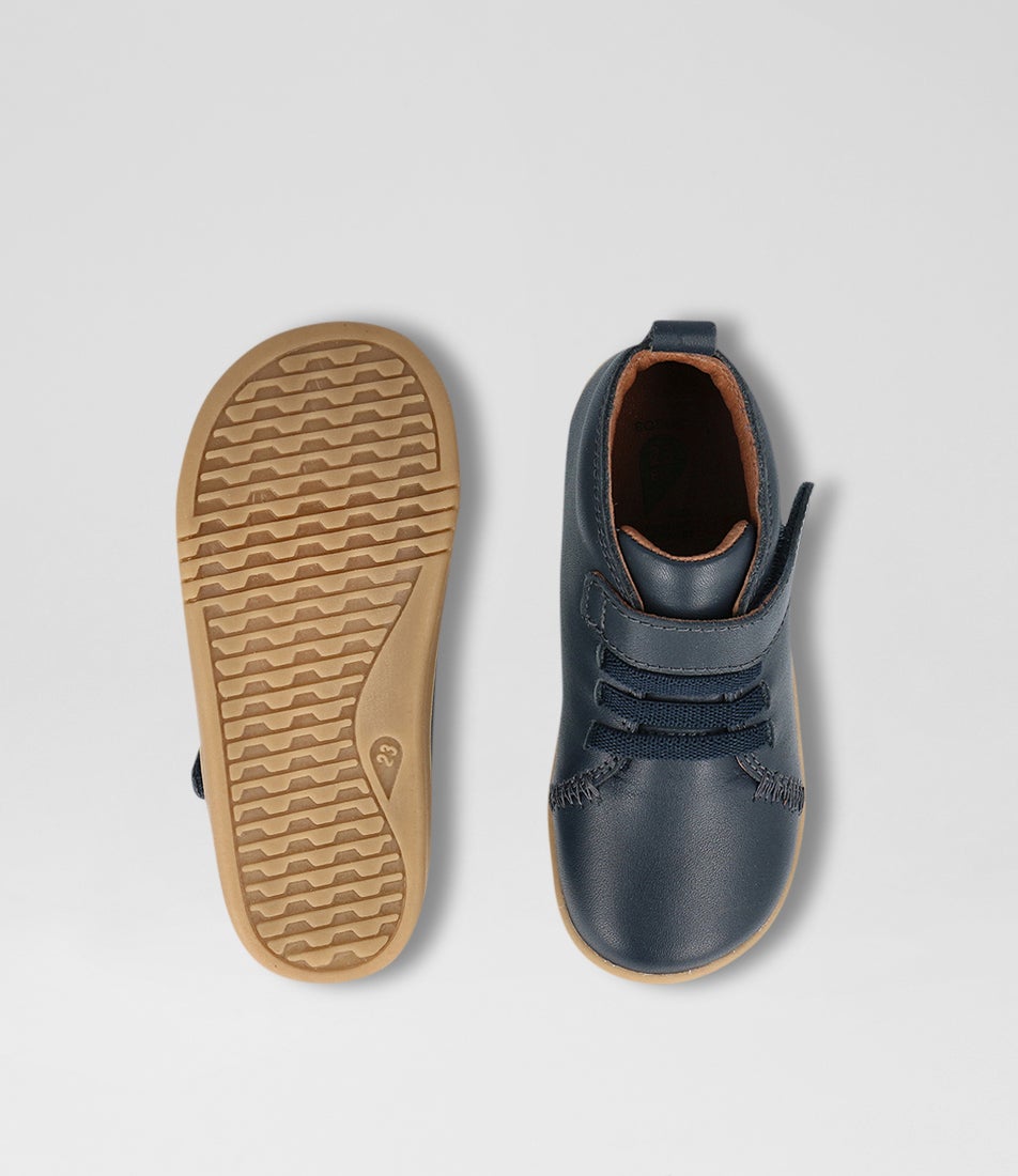 bobux Iw Voyager Navy Leather Ankle Boots