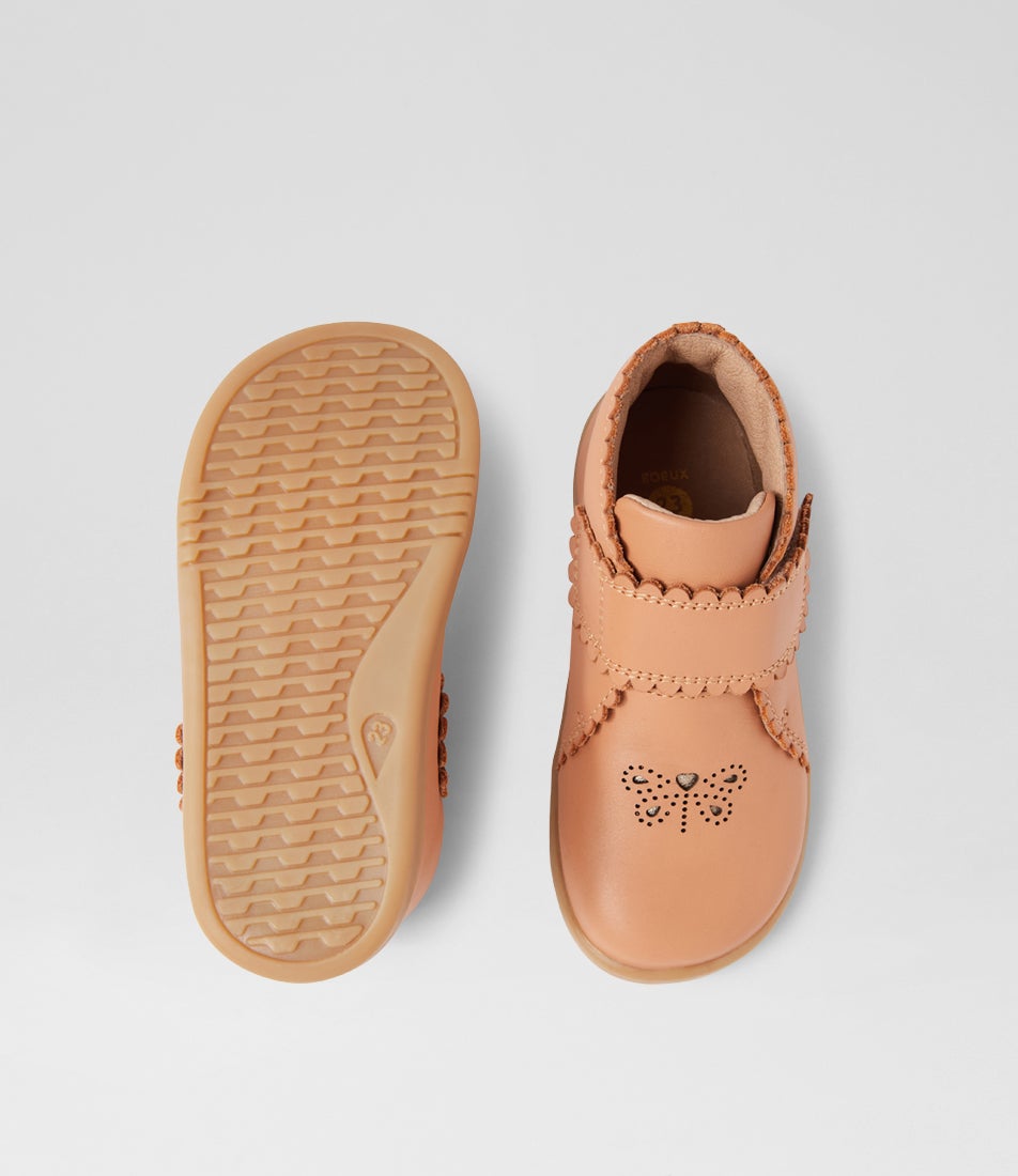 Bobux Iw Willow Sandstorm Leather Ankle Boots