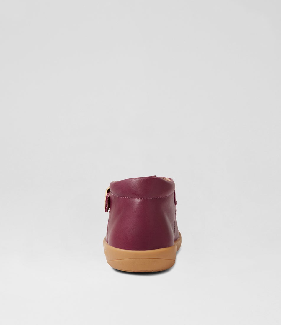 Bobux Kp Poppy Fig Leather Flat Shoes