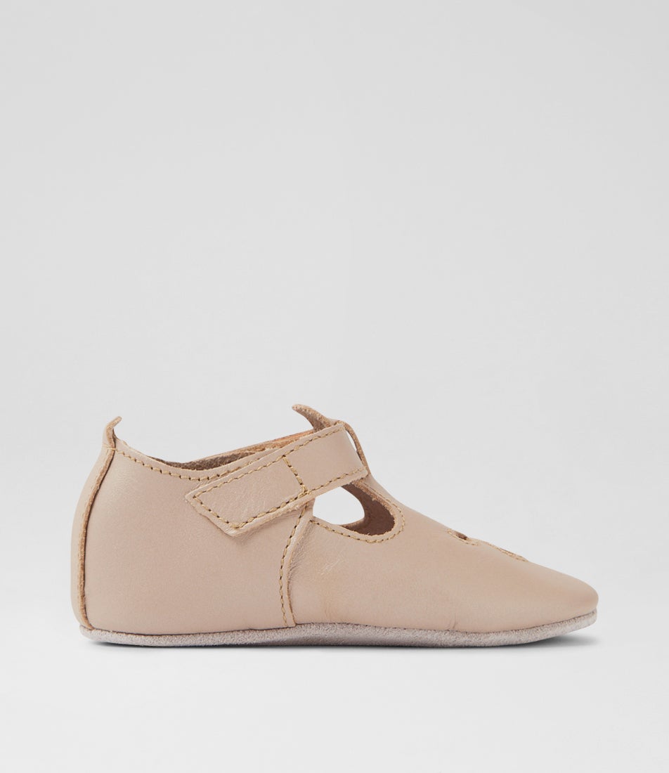 Bobux Ss Daisy Infant Gold Leather Flat Shoes