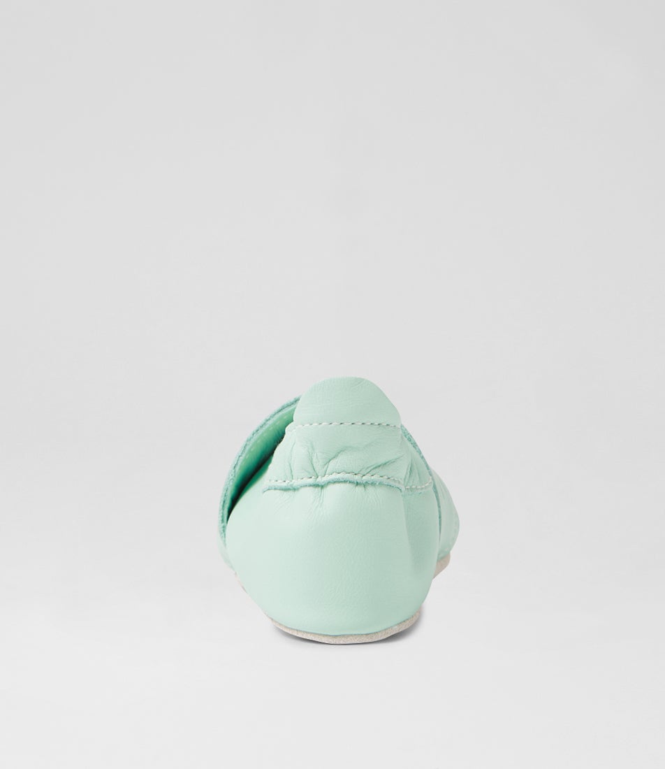 Bobux Ss Narwhal Birds Egg Leather Flat Shoes