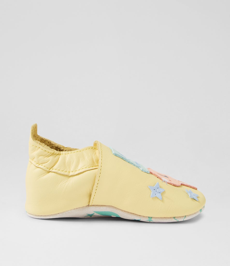 Bobux Ss Wander Pale Banana Leather Flat Shoes