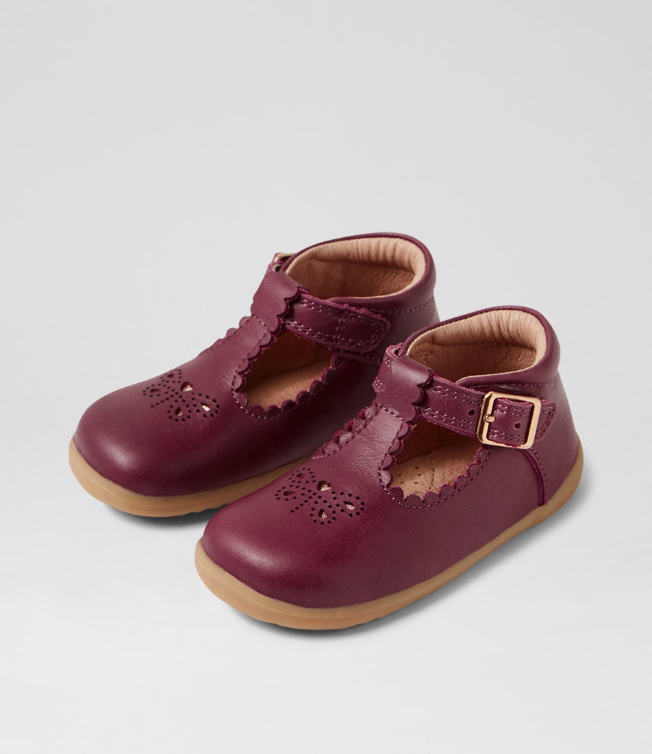 bobux Su Poppy Fig Leather Flat Shoes
