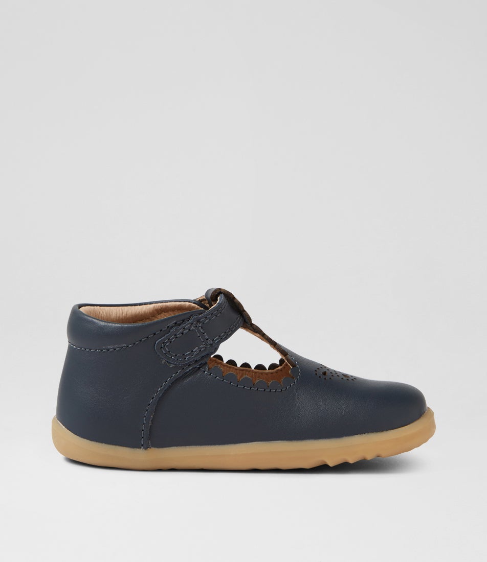 Bobux Su Poppy Navy Leather Flat Shoes