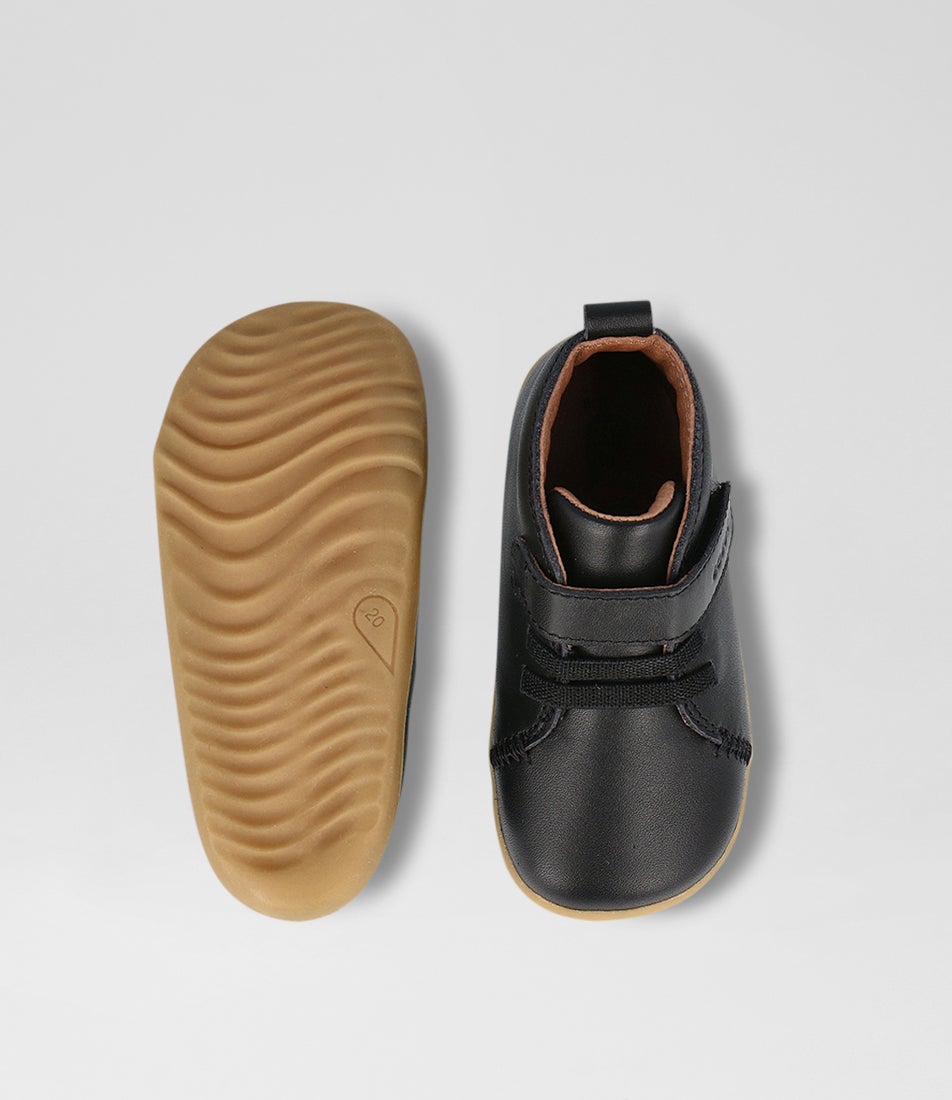 Bobux Su Voyager Infant Black Leather Ankle Boots
