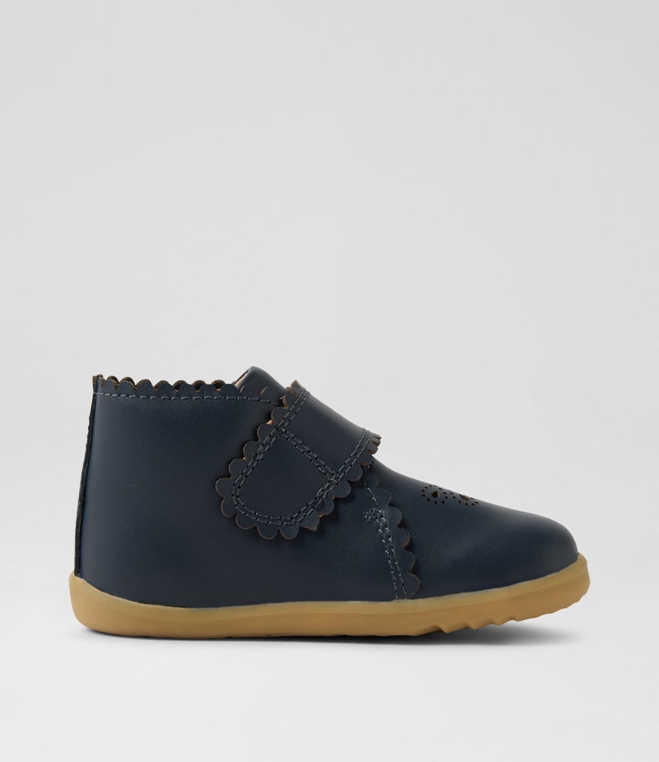Bobux Su Willow Navy Leather Ankle Boots