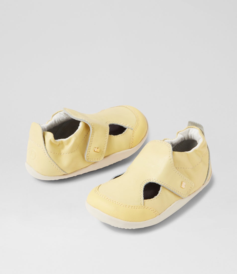 bobux Xp Breeze Pale Banana Leather Flat Shoes