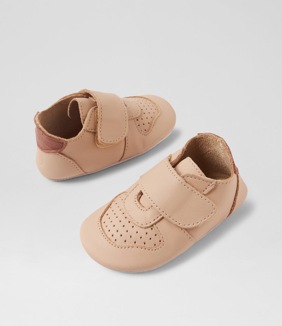 bobux Ss Riley Mini Infant Beige Toffee Leather Flat Shoes