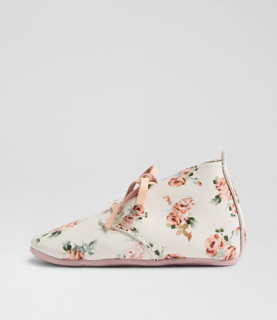 Bobux Ss Rosebud Lace Infant White Rose Leather Flat Shoes