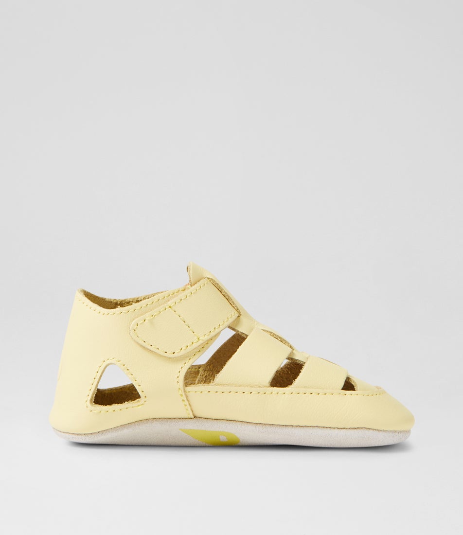 Bobux Ss Tidal Mini Infant Pale Banana Leather Flat Shoes