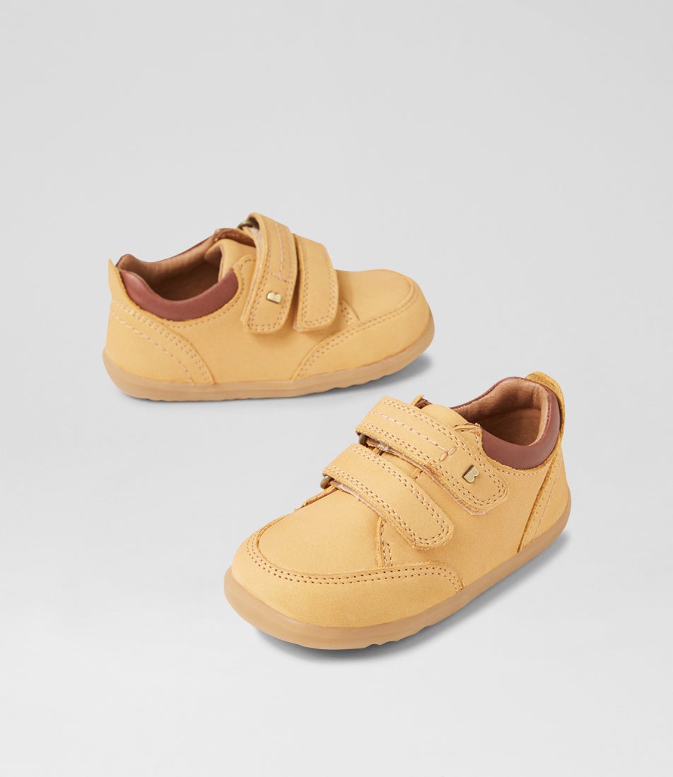 bobux Su Timber Low Infant Oak Buff Nubuck Flat Shoes