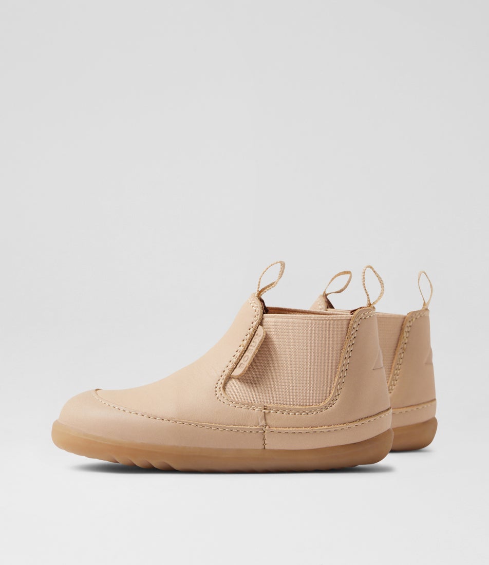 bobux Su Traveler Infant Oat Milk Leather Chelsea Boots