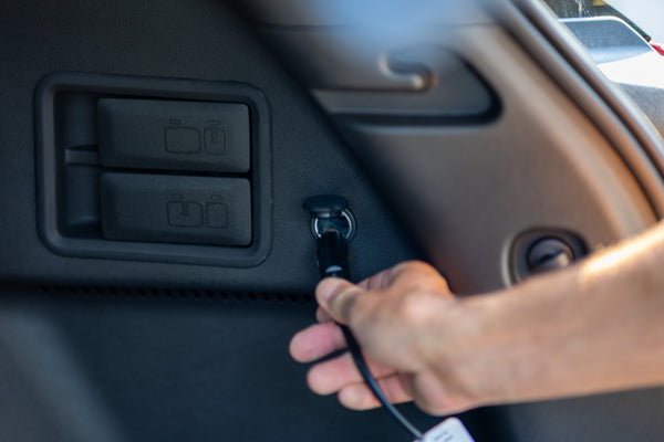 Body Glove Electric ISUP Pump - Black/Blue