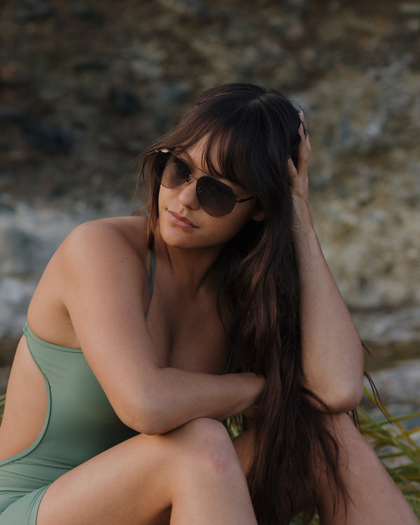 Body Glove Women's Poppy Aviator Sunglasses - Bronze