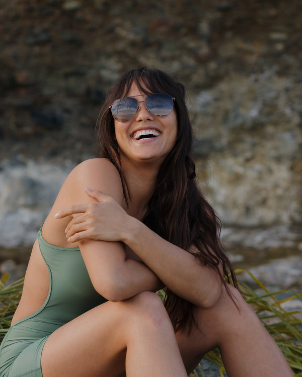 body glove Women's Poppy Aviator Sunglasses - Bronze