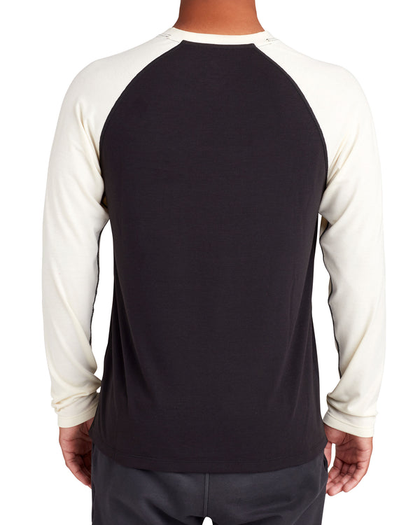 Body Glove Long-Sleeved Raglan UPF 50+ T-Shirt - Black/White