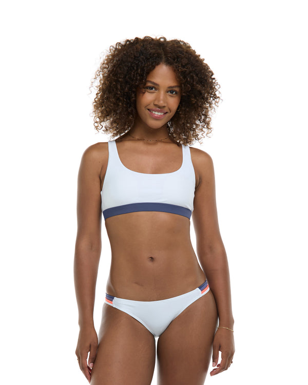 Body Glove Vibration Cross-Over Star Sports Bra - Snow / Vibration