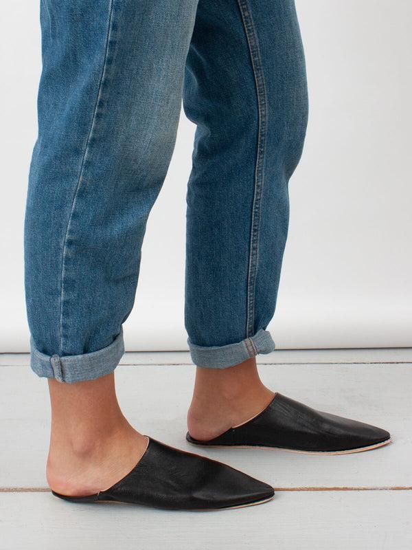 Bohemia Design Moroccan Classic Pointed Babouche Slippers Black