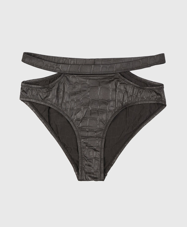 bolongaro trevor Feral Briefs