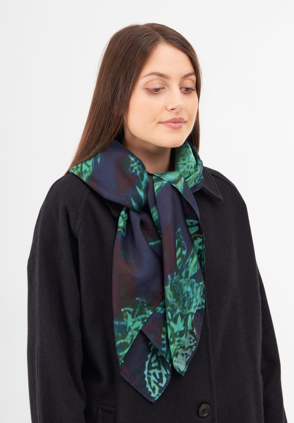 Bolongaro Trevor Paisley Silk Printed Scarf