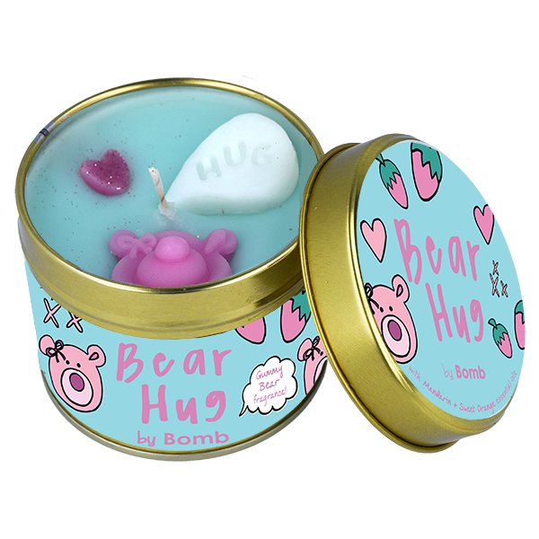 bomb cosmetics Bear Hug Scent Stories Candle