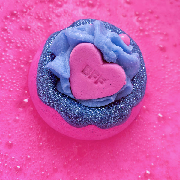 bomb cosmetics BFF Bath Blaster