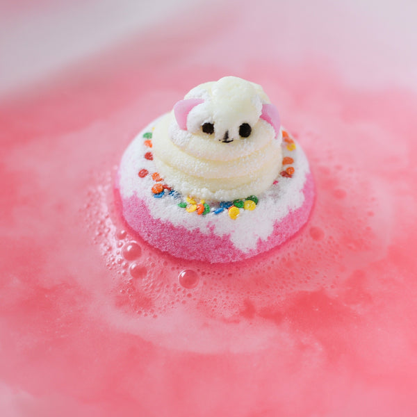 bomb cosmetics Big Llama Mama Blaster