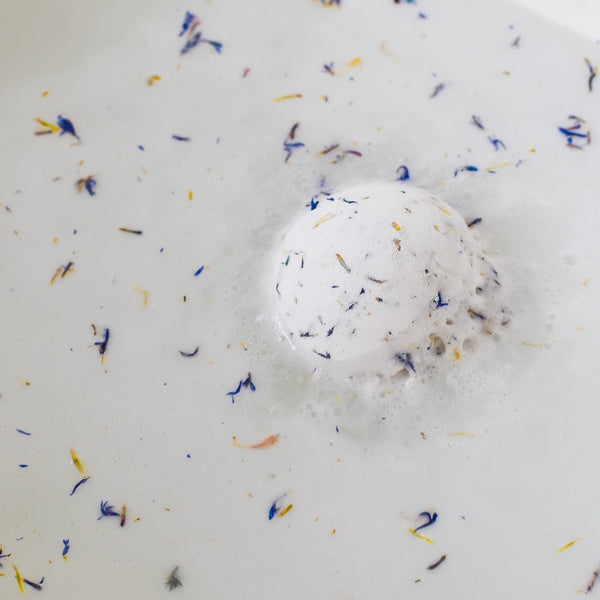 bomb cosmetics Bomb Raw Cornflower Blaster