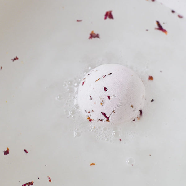 bomb cosmetics Bomb Raw Rose Blaster