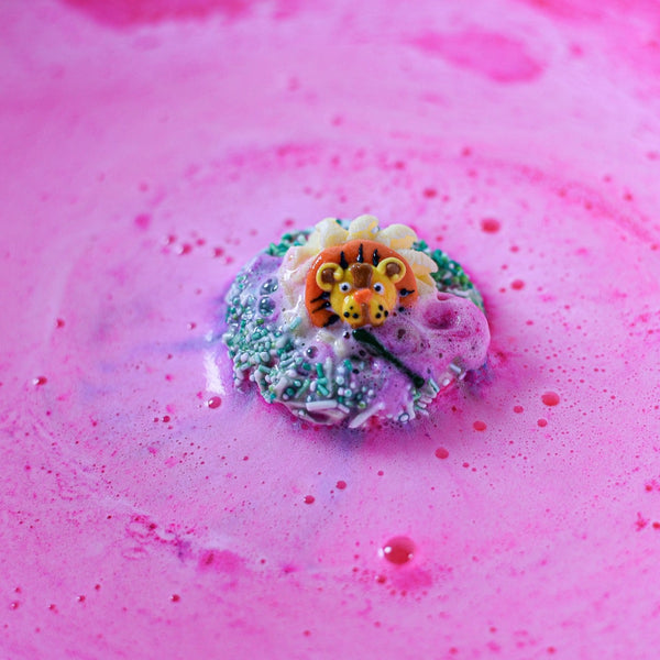 bomb cosmetics Going Wild Bath Blaster