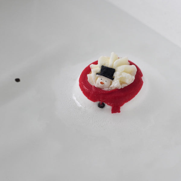 bomb cosmetics Having a Meltdown Bath Blaster