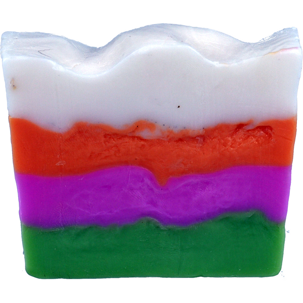 bomb cosmetics Peach & Golden Raspberry Martini Soap