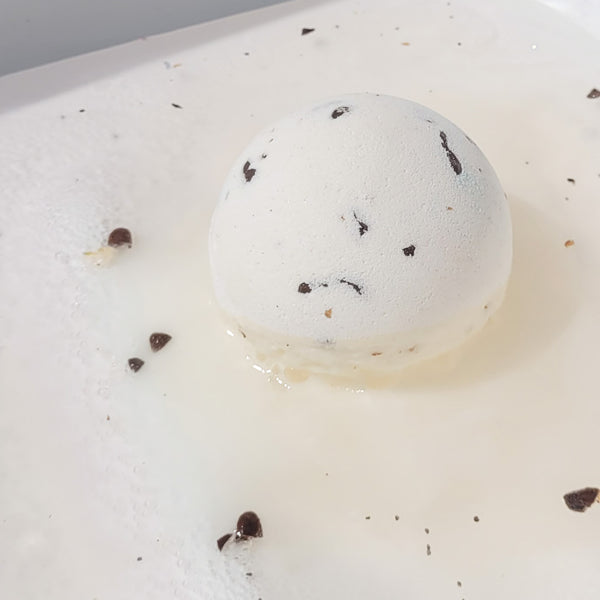 Bomb Cosmetics Vanilla Latte Bath Blaster