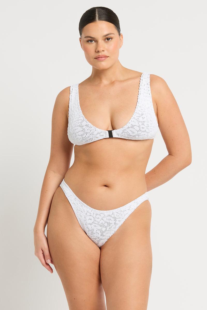 Bond Eye Clasp Scout Crop – Bond-eye Swim