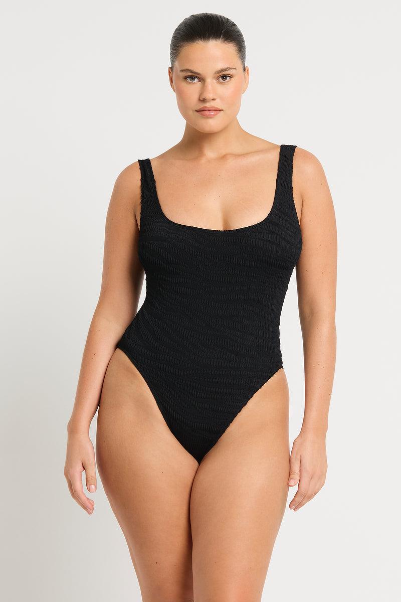 bond eye Madison One Piece in Black Tiger