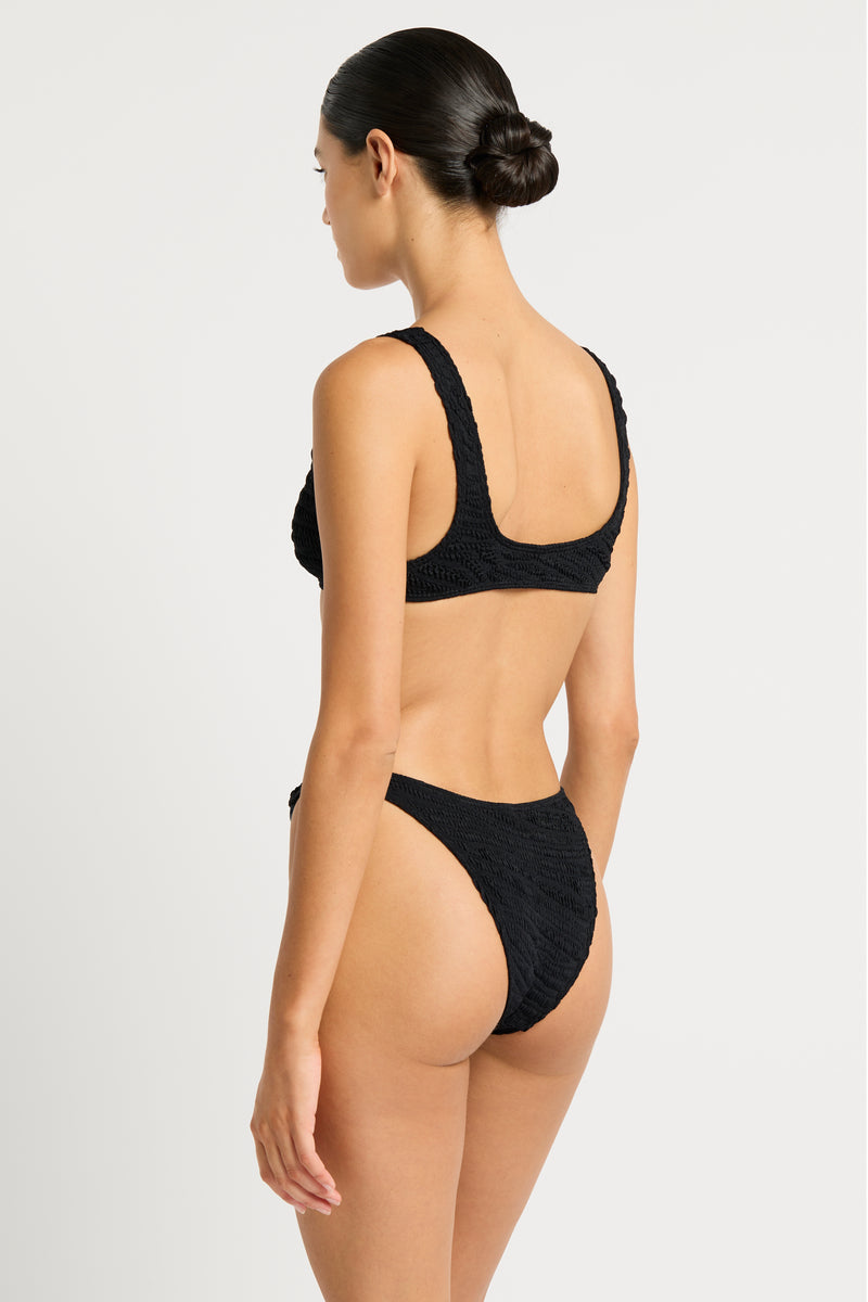 bond eye Ring Scene Brief in Black Tiger