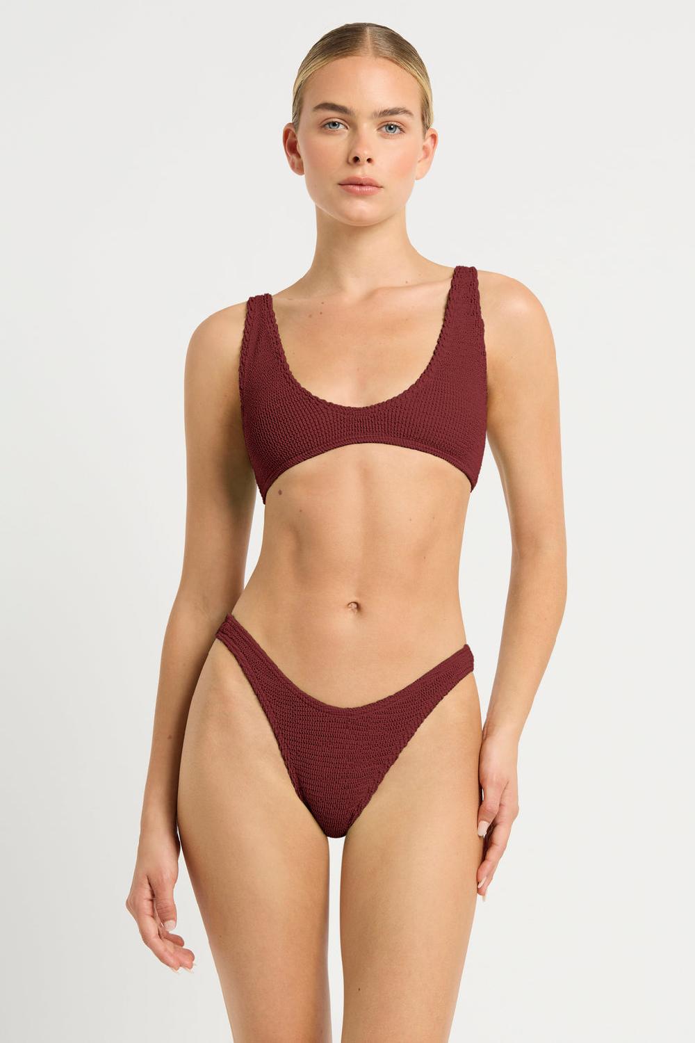 Bond Eye Scene Brief – Bond-eye Swim