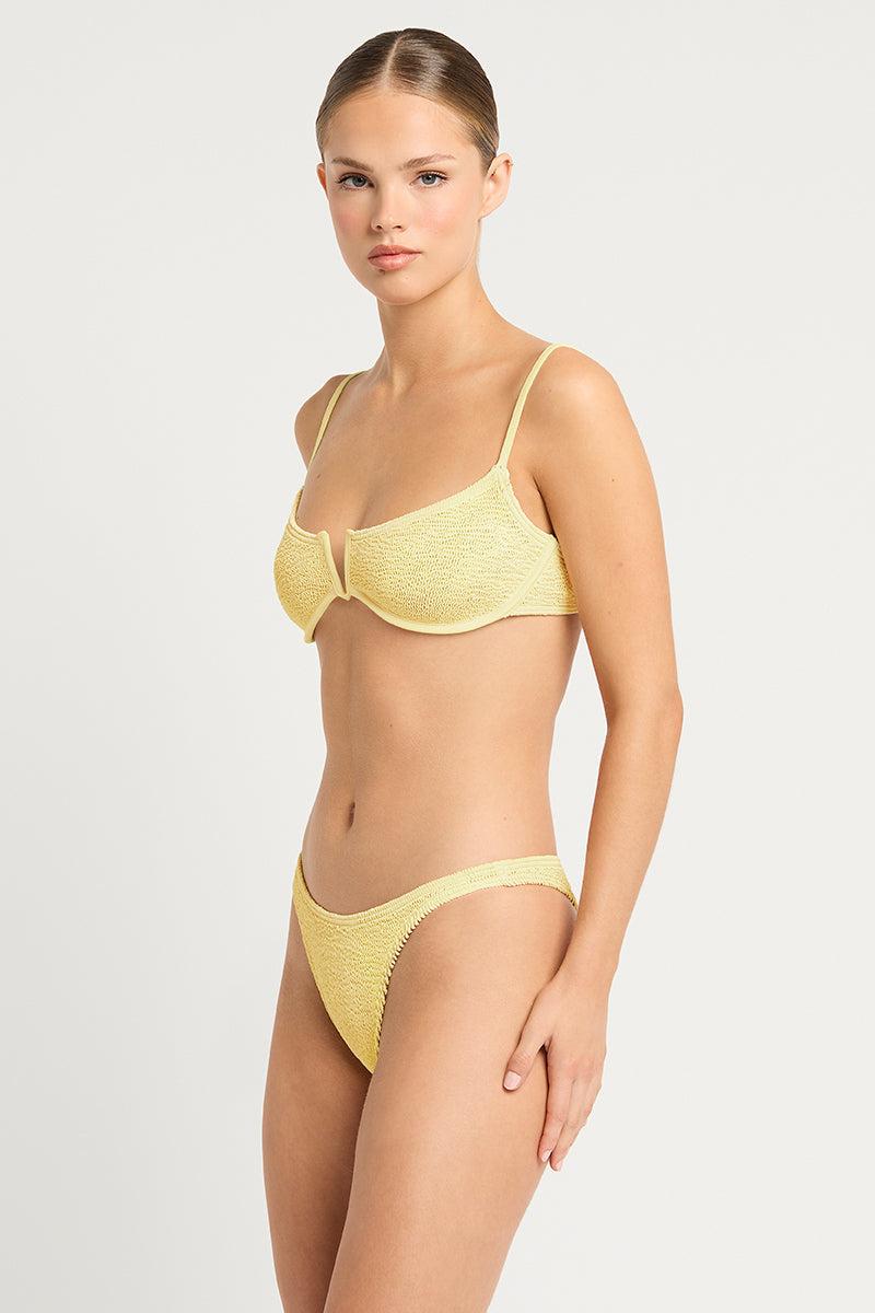 Bond Eye Scene Brief – Bond-eye Swim