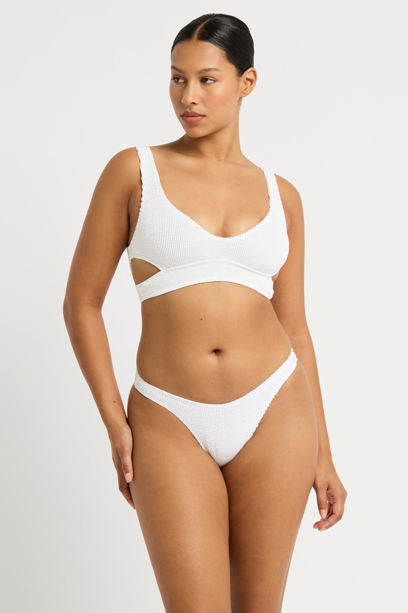 Bond Eye Scene Brief Eco In Optic White