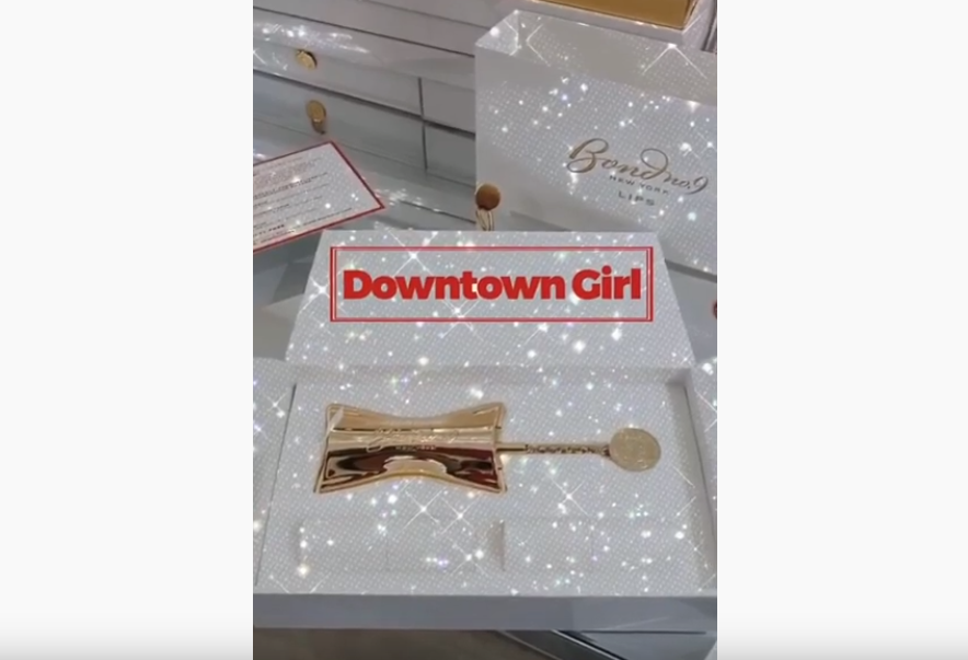 bond no. 9 BOND NO. 9 CUSTOM LIPS