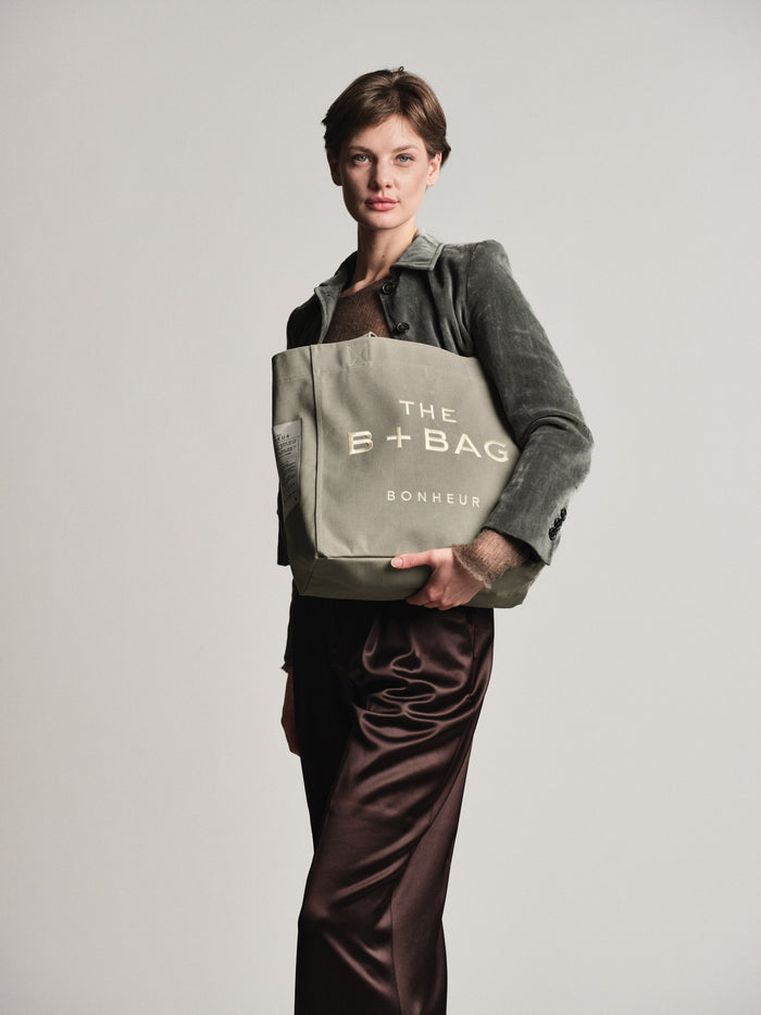 Bonheur Canvas Milky Green Medium Tote Bag