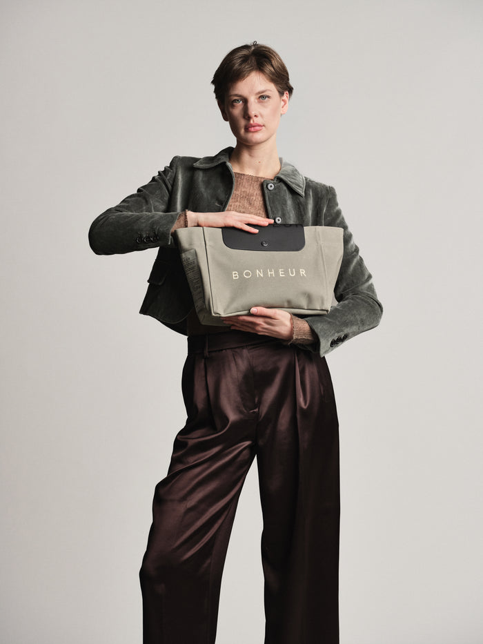 Bonheur N°6 Canvas Clutch+Bag - Milky Green