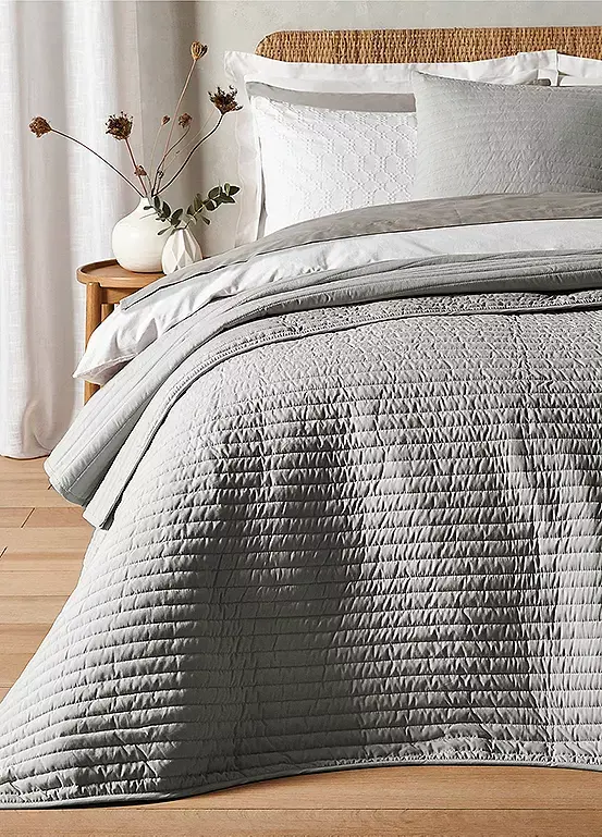 Bonprix Bianca Quilted Lines Bedspread