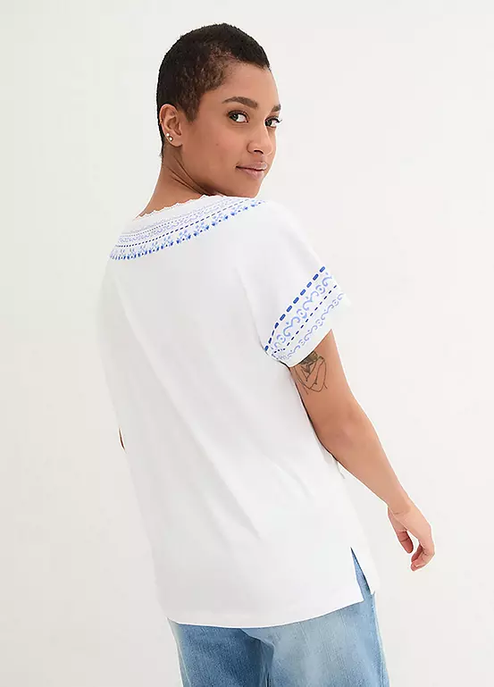 Bonprix Embroidery Print T-Shirt