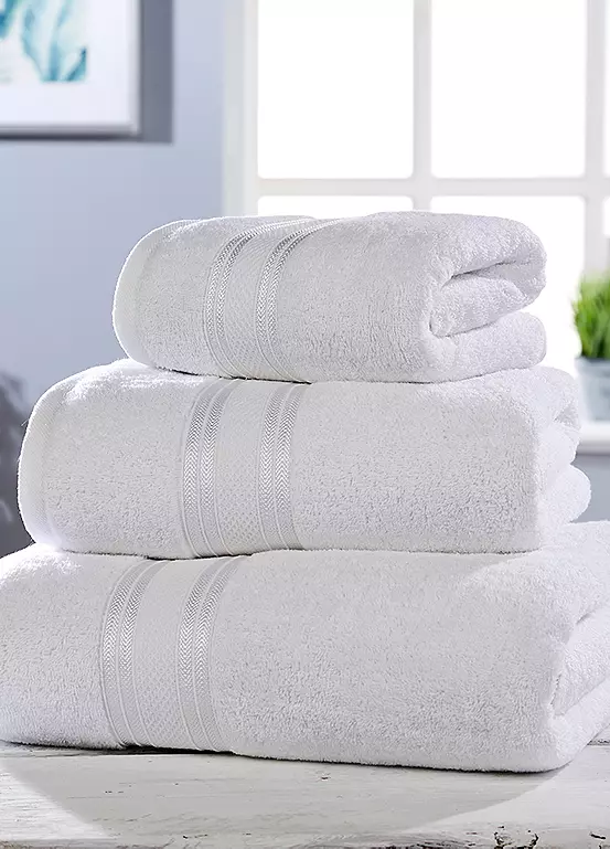 Bonprix Plain Dye Towels