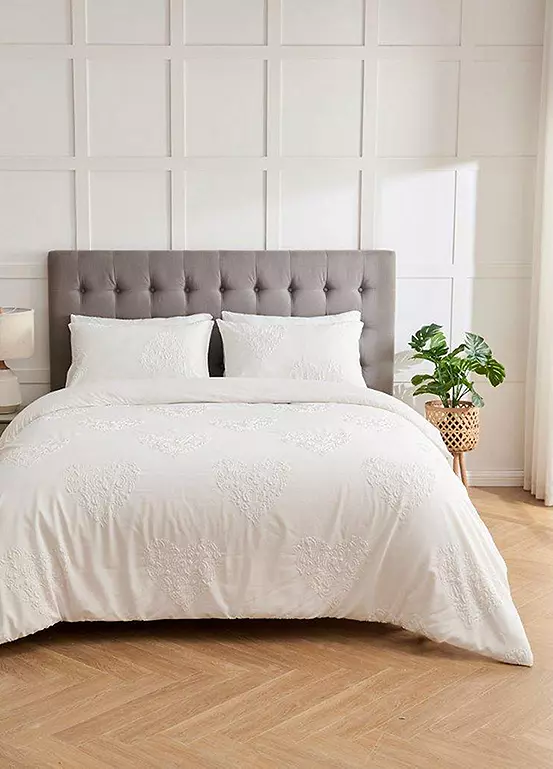 bonprix Gaveno Cavailia Stirling Heart Duvet Cover Set