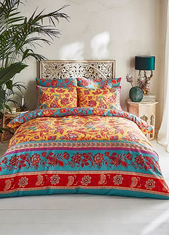 bonprix Joe Browns Wanderlust Border Print 100% Cotton Sateen 200 Thread Count Reversible Duvet Set