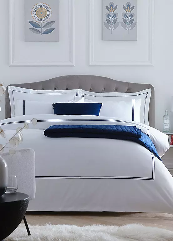bonprix Kaleidoscope Hotel Collection 400 Thread Count Luxury Navy Border Duvet Set